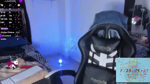 SamyHolbrook online show from 10-31-25, 01:23