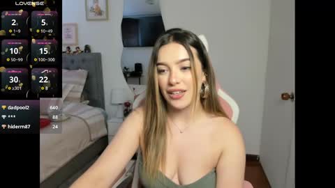 Snapshot of samysweet_8 chatting on 01-07-25, 04:59 Samanta online show from 01-07-25, 04:59