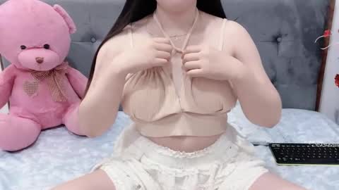 Snapshot of sanami_sian_ chatting on 05-15-26, 01:34 sanami_sian_ online show from 05-15-26, 01:34