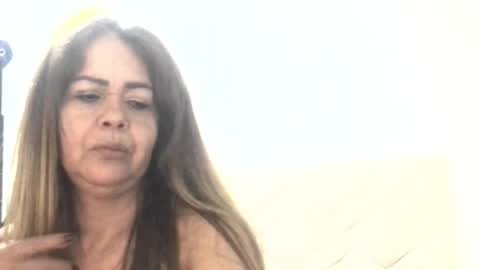 Snapshot of sanddi_milff chatting on 05-11-26, 12:38 Sanddi online show from 05-11-26, 12:38
