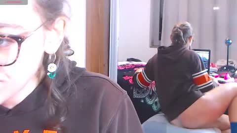 Snapshot of sandra10031989 chatting on 01-06-25, 08:07 Sandra online show from 01-06-25, 08:07