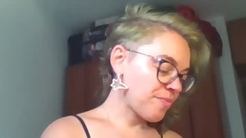 Sandra online show from 07-08-26, 02:54