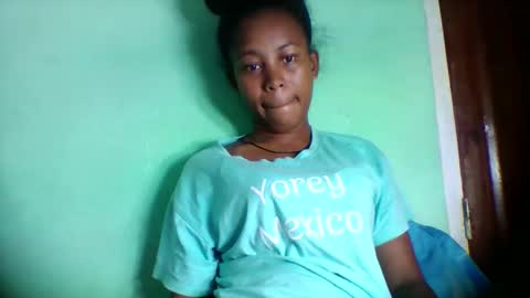 Snapshot of sandra1253099 chatting on 04-23-26, 05:19 sandra1253099 online show from 04-23-26, 05:19