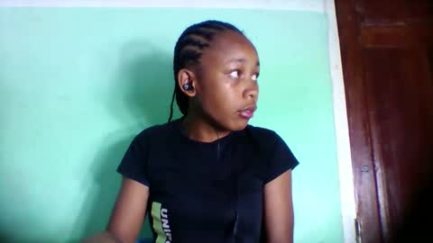Snapshot of sandra1253099 chatting on 04-25-26, 06:05 sandra1253099 online show from 04-25-26, 06:05
