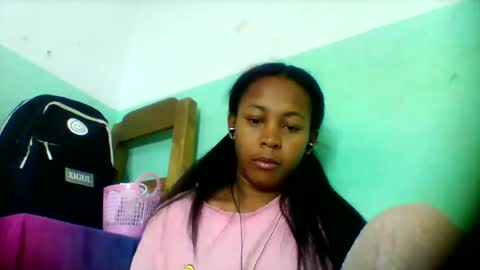 Snapshot of sandra1253099 chatting on 06-13-26, 07:17 sandra1253099 online show from 06-13-26, 07:17