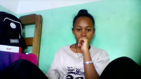 Snapshot of sandra1253099 chatting on 06-21-26, 07:11 sandra1253099 online show from 06-21-26, 07:11