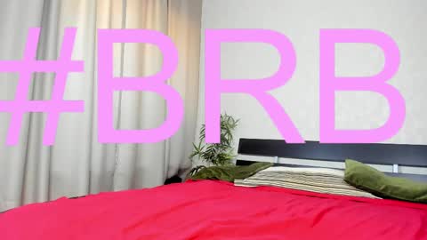 Sandra online show from 02-25-25, 04:46