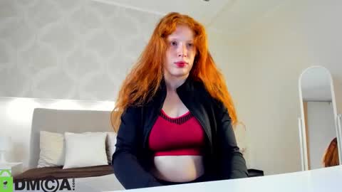 Sandra online show from 09-23-25, 01:41