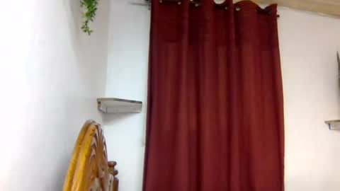 Snapshot of sandra_milly chatting on 06-15-26, 07:21 sandra online show from 06-15-26, 07:21