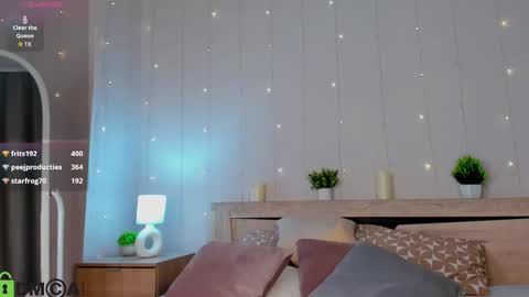 sandraa_anderson online show from 10-15-25, 07:19