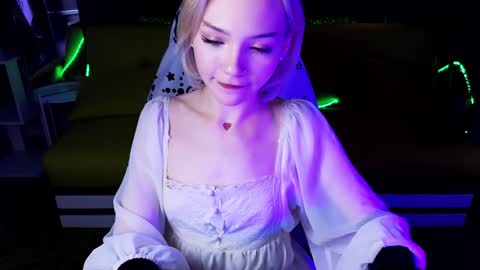 Sandy  online show from 12-30-24, 04:53