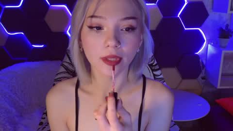 Sandy  online show from 01-17-25, 01:25