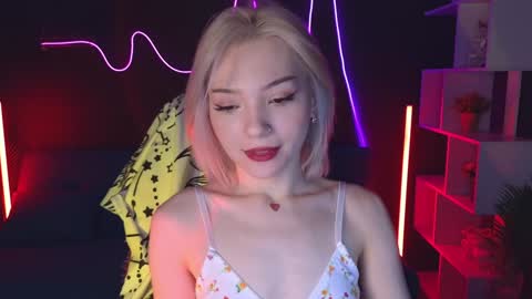 Sandy  online show from 01-22-25, 01:20