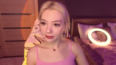 Sandy  online show from 02-04-25, 01:02