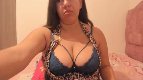 sandraclarkx69 online show from 06-02-26, 12:07