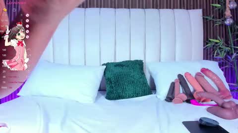 Snapshot of sandramilerr chatting on 10-08-25, 02:53 Sandra online show from 10-08-25, 02:53