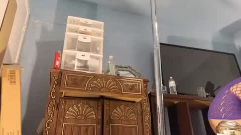 Snapshot of sandrasaa chatting on 09-17-25, 07:54 Sandra online show from 09-17-25, 07:54