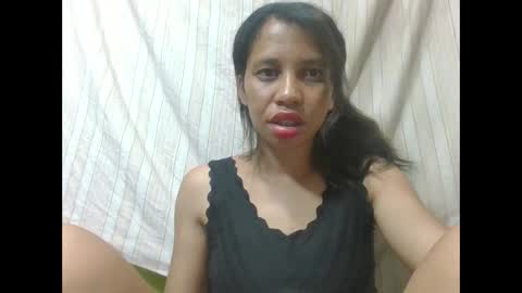 sandrinah788632 online show from 10-26-25, 07:58