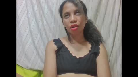 sandrinah788632 online show from 11-17-25, 09:37