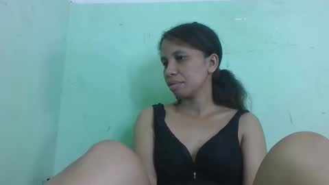 sandrinah788632 online show from 05-16-26, 06:54