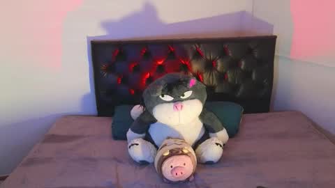 Snapshot of sandro_vitali chatting on 10-22-25, 05:19 sandro_vitali online show from 10-22-25, 05:19