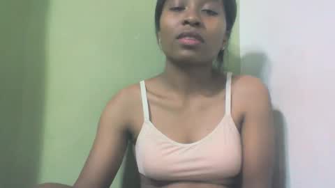 sandy735579 online show from 10-27-25, 03:27