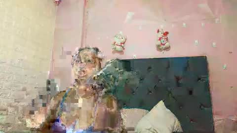 Snapshot of saniasex2025 chatting on 01-15-26, 06:33 saniasex2025 online show from 01-15-26, 06:33