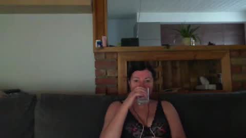 sanroom online show from 02-03-25, 04:10