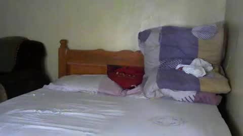 Snapshot of santabarbie chatting on 03-05-25, 02:23 santabarbie online show from 03-05-25, 02:23