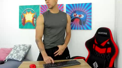 Maximo Santana online show from 03-31-26, 12:38