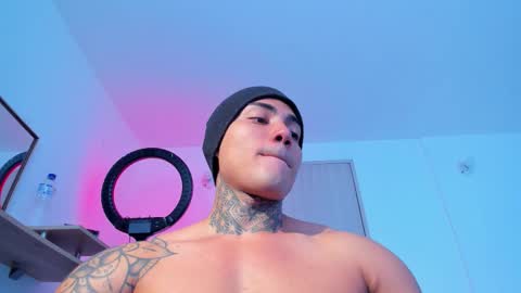 Santi Ferrer online show from 02-14-26, 07:43