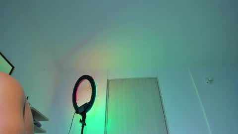Santi Ferrer online show from 05-01-26, 01:43