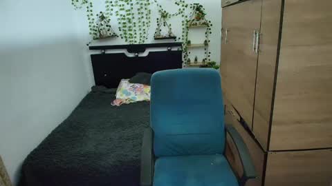 Snapshot of santi_ss chatting on 05-06-26, 11:54 santi_ss online show from 05-06-26, 11:54