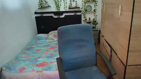 Snapshot of santi_ss chatting on 07-03-26, 03:29 santi_ss online show from 07-03-26, 03:29