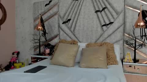 SantiAbader online show from 11-03-25, 03:30