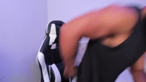 Snapshot of santiago_huntt chatting on 02-13-26, 08:38 santiago_huntt online show from 02-13-26, 08:38