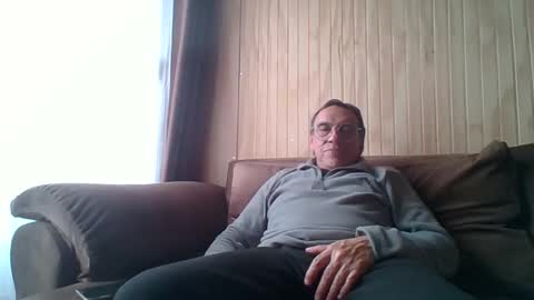 santiago_n online show from 06-02-26, 06:32