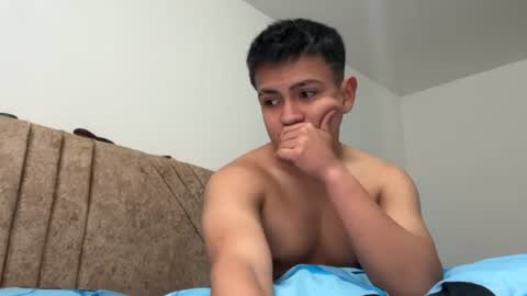 santiagomg_ online show from 07-09-26, 06:56