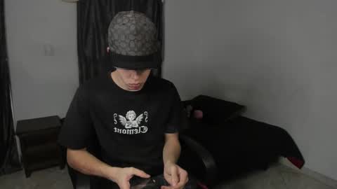 Julius Novachrono  online show from 03-23-26, 09:52