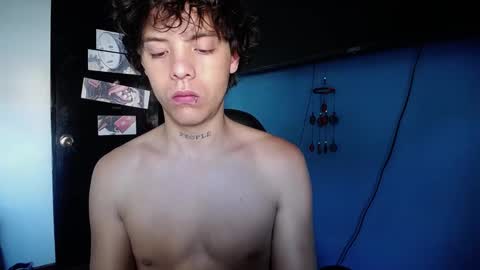 Snapshot of santii_rose chatting on 01-12-25, 02:30 Santii online show from 01-12-25, 02:30