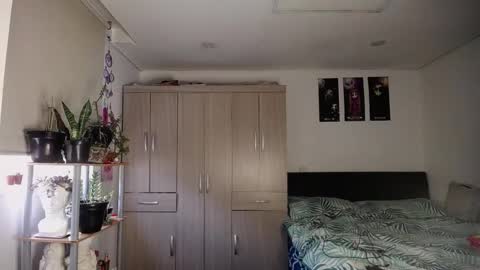 Snapshot of santii_rose chatting on 01-12-25, 10:43 Santii online show from 01-12-25, 10:43