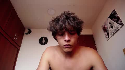 Snapshot of santii_rose chatting on 01-13-25, 07:53 Santii online show from 01-13-25, 07:53