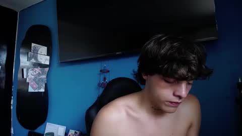 Snapshot of santii_rose chatting on 01-14-25, 04:50 Santii online show from 01-14-25, 04:50