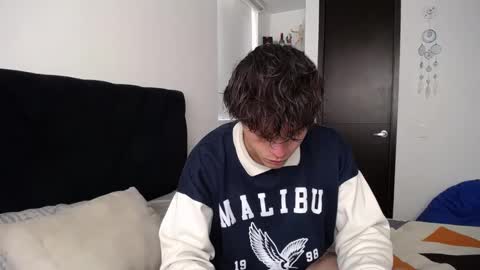 Snapshot of santii_rose chatting on 02-03-25, 04:20 Santii online show from 02-03-25, 04:20