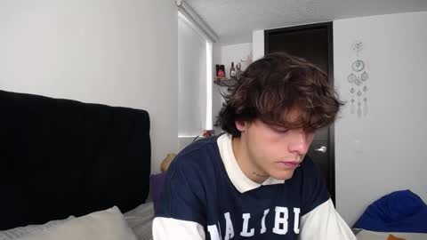 Snapshot of santii_rose chatting on 02-03-25, 07:21 Santii online show from 02-03-25, 07:21