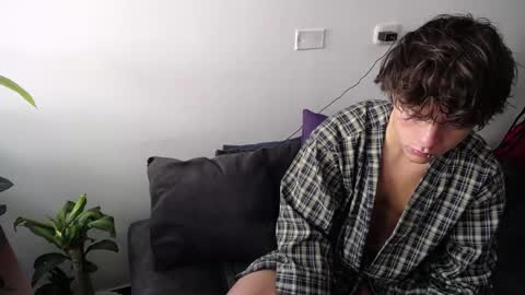 Snapshot of santii_rose chatting on 02-06-25, 01:21 Santii online show from 02-06-25, 01:21