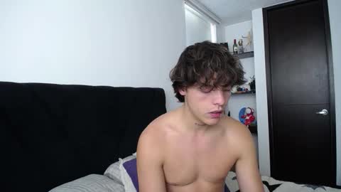 Snapshot of santii_rose chatting on 02-07-25, 04:56 Santii online show from 02-07-25, 04:56