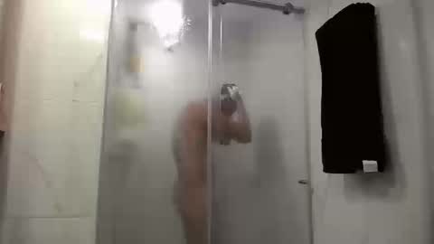 Snapshot of santii_rose chatting on 09-09-25, 02:27 Santii online show from 09-09-25, 02:27