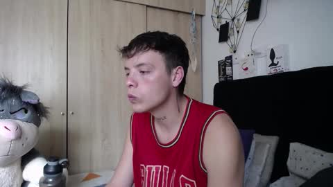 Snapshot of santii_rose chatting on 09-12-25, 07:25 Santii online show from 09-12-25, 07:25