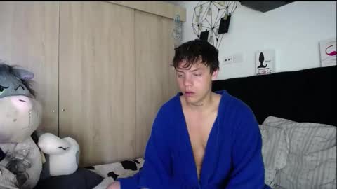 Snapshot of santii_rose chatting on 11-06-25, 10:10 Santii online show from 11-06-25, 10:10